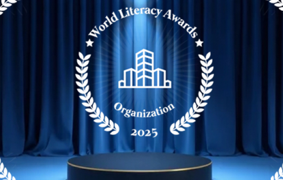 Curtains and platform with the award seal